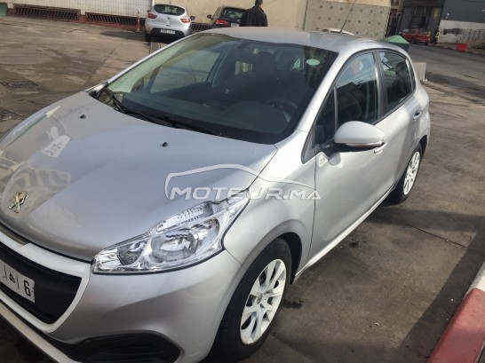 PEUGEOT 208 1.6 hdi occasion 875303