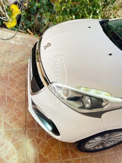 بيجو 208 White édition مستعملة 1180022