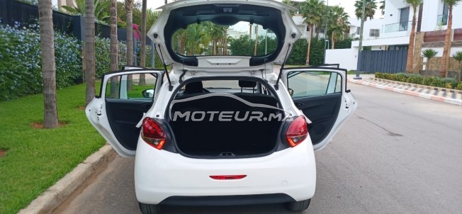 PEUGEOT 208 1,6 hdi occasion 1724674