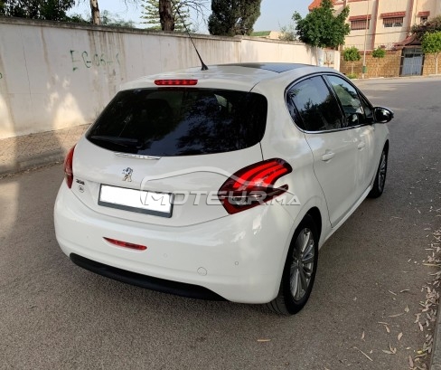 PEUGEOT 208 White edition occasion 748896