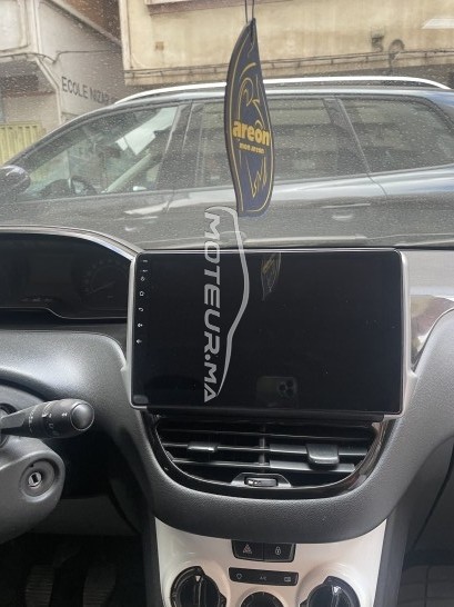 PEUGEOT 208 occasion 1625942