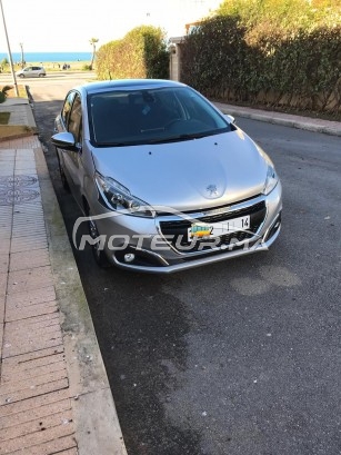 PEUGEOT 208 occasion 1095740
