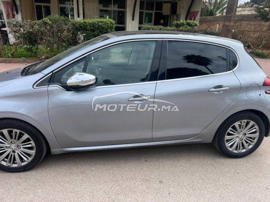 PEUGEOT 208 occasion 3171583