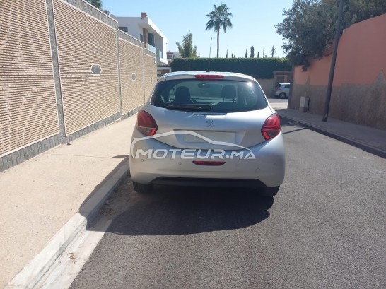 بيجو 208 مستعملة 1839423