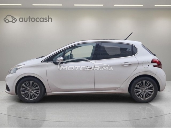 PEUGEOT 208 occasion 3273760