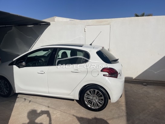 PEUGEOT 208 White edition occasion 2247393