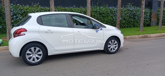 PEUGEOT 208 1,6 hdi occasion 1724677