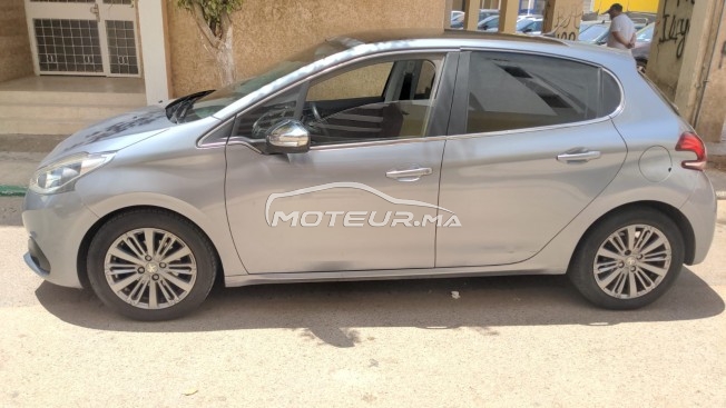 بيجو 208 1.6 hdi مستعملة 2448070