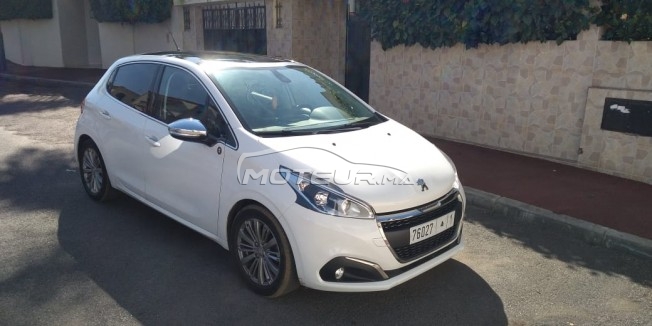 PEUGEOT 208 White edition occasion 693248
