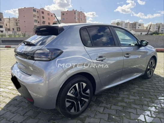 بيجو 208 مستعملة 3065077