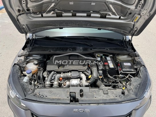 PEUGEOT 208 occasion 2486238