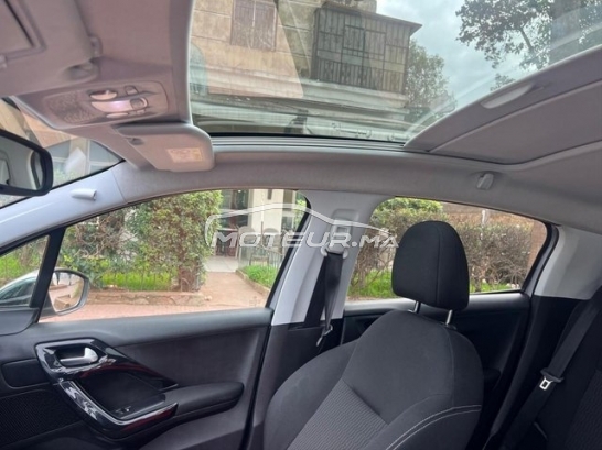 PEUGEOT 208 occasion 3171586