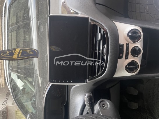 PEUGEOT 208 occasion 1625943