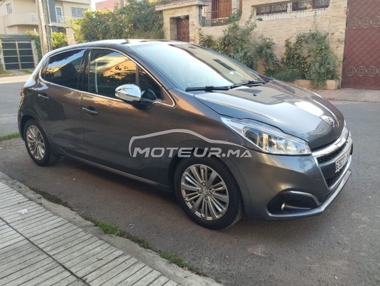 PEUGEOT 208 White edition occasion 2075467