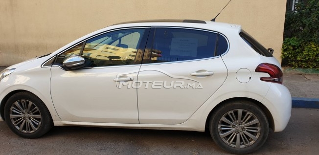 PEUGEOT 208 White edition occasion 683815