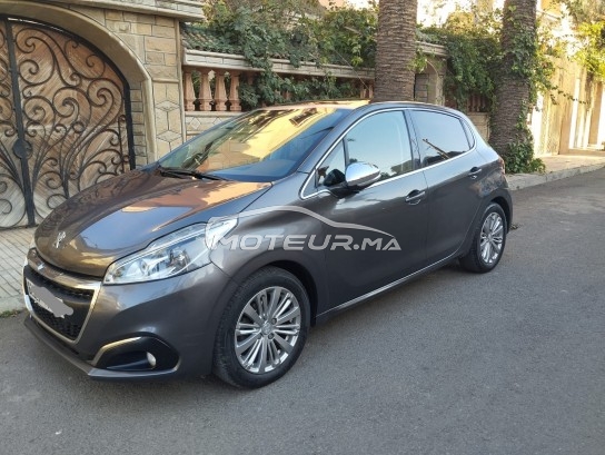 PEUGEOT 208 White edition occasion 2075465