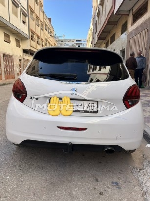 بيجو 208 مستعملة 3495420