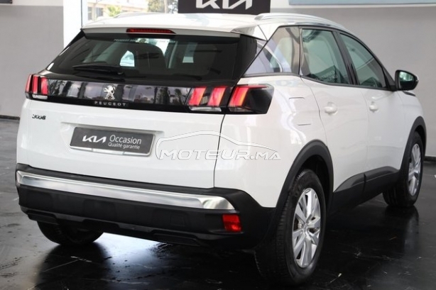 KIA - PEUGEOT 3008