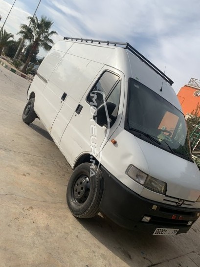 PEUGEOT Boxer occasion 1796666