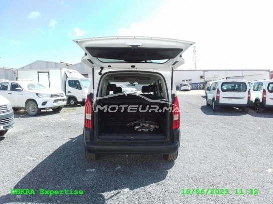 بيجو ريفتير مستعملة 1694221