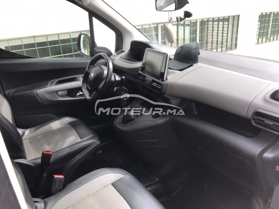 بيجو ريفتير مستعملة 1659799