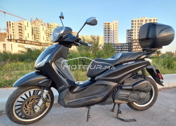 بياججيو بيفيرلي 125 Police مستعملة 1379561