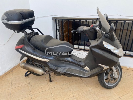 بياججيو كس8 200 مستعملة 1612287