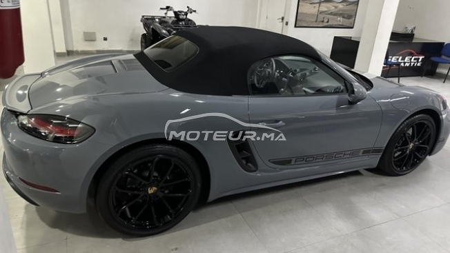 بورش اوتري مستعملة 2597149