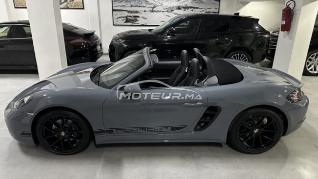 بورش اوتري مستعملة 2597156