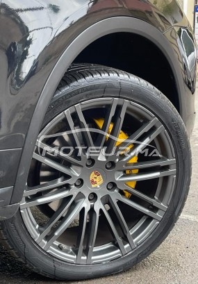 PORSCHE Cayenne 3.0 litres diesel v6 occasion 1546775