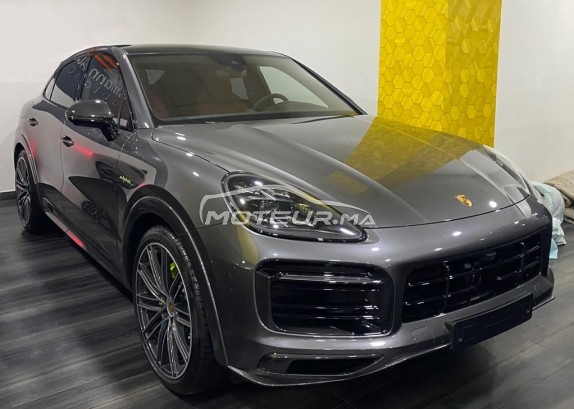 بورش كاييني مستعملة 1701389