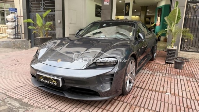 Voiture au Maroc PORSCHE Taycan - 482276