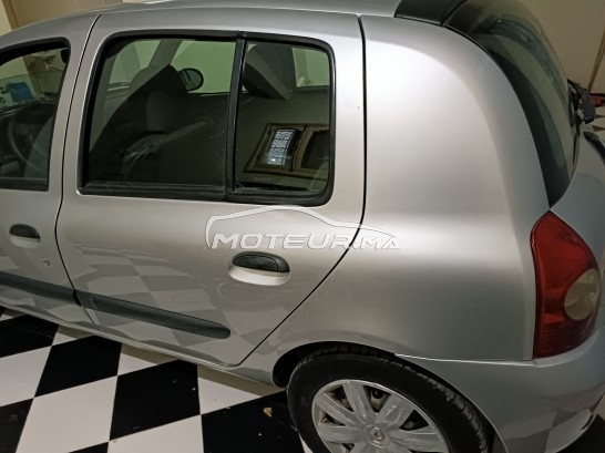 رونو اوتري Compus مستعملة 1801064