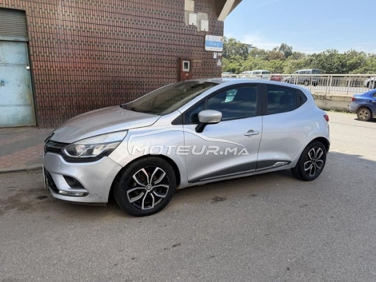 RENAULT Clio مستعملة