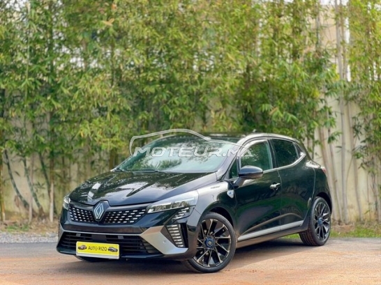 Renault Clio Diesel Manuelle 2024 à Salé