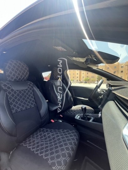 RENAULT Clio Intense occasion 2432400