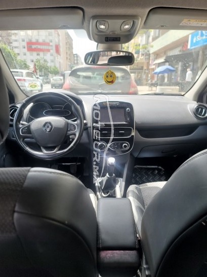 RENAULT Clio occasion 1663325
