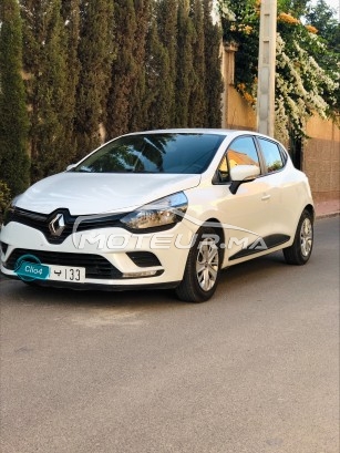 Voiture Renault Clio 2017 à agadir  Diesel  - 5 chevaux