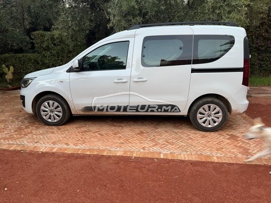 رونو يكسبريس مستعملة 1747485