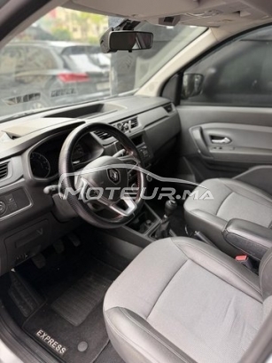 رونو يكسبريس مستعملة 3059145