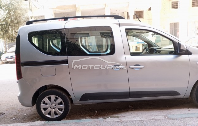 رونو يكسبريس مستعملة 2834735