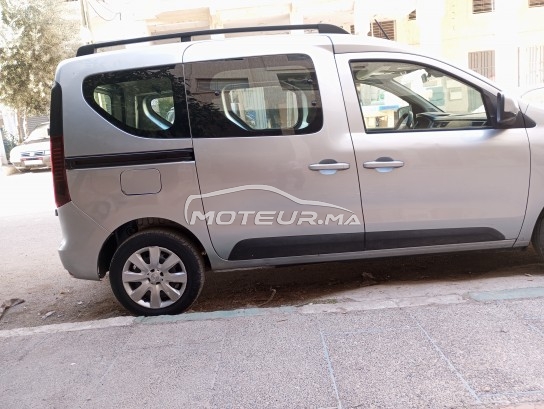 رونو يكسبريس مستعملة 2834733