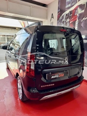 رونو يكسبريس مستعملة 3566740