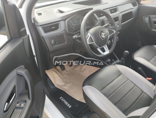 رونو يكسبريس مستعملة 1630583