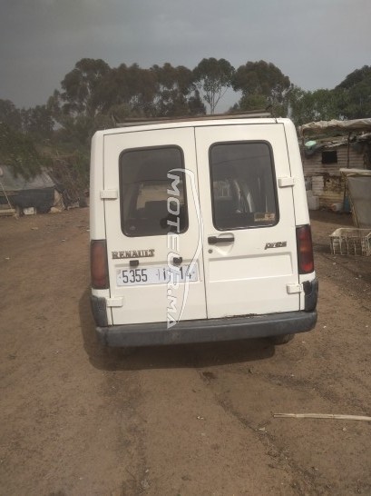 رونو يكسبريس مستعملة 1567533