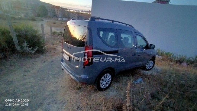 رونو يكسبريس مستعملة 2549329