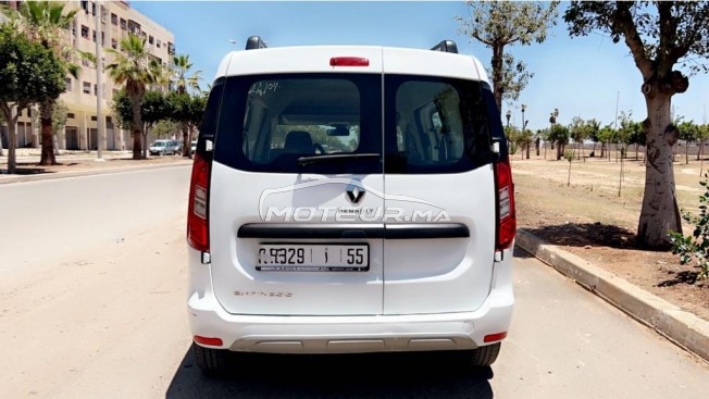 رونو يكسبريس مستعملة 1643836