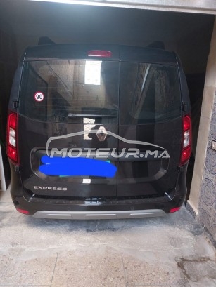 رونو يكسبريس 2023 مستعملة 1764358