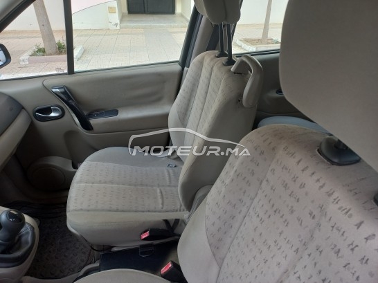 رونو سسينيك مستعملة 1675319