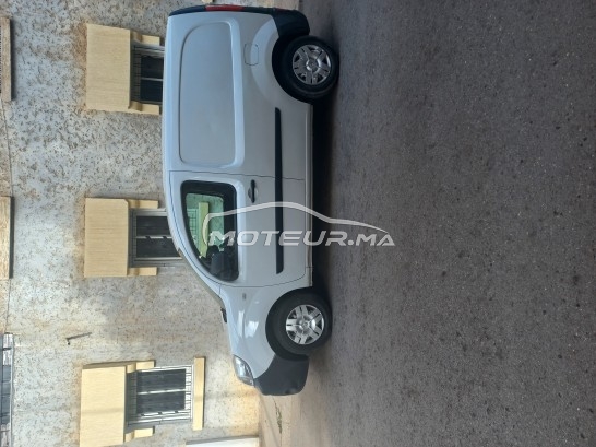 Voiture Renault Kangoo 2017 à  Rabat   Diesel  - 6 chevaux